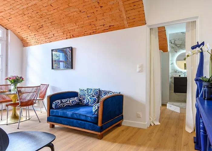 Lägenhet Ker Moustier - Charme Et Confort En Centre Montauban